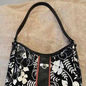 Naturalizer Shoulder Bag Purse Hibiscus Flower Black with White Flowers